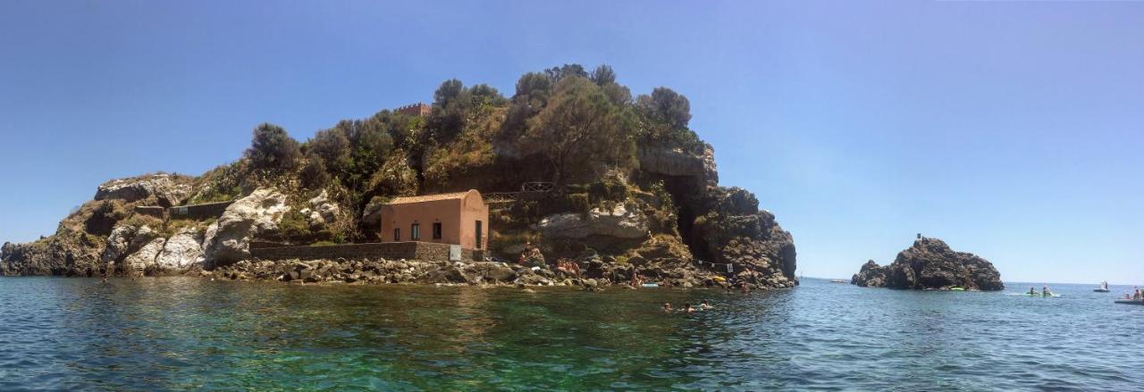 Corallo Holiday House Acitrezza Aci Trezza Exterior photo